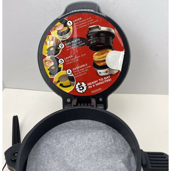 Hamilton Beach Quick and Easy Breakfast Sandwich Maker Model 25475 Non Stick - Picture 2 of 6